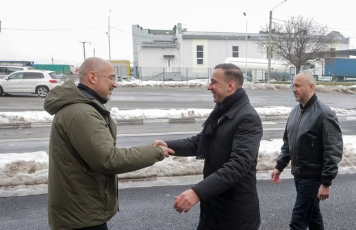 FOTO Întâlnire la graniță între șefii Energiei din România și Ucraina: Kievul are nevoie să importe mai mult, după noile distrugeri provocate de ruși în sistemul său energetic