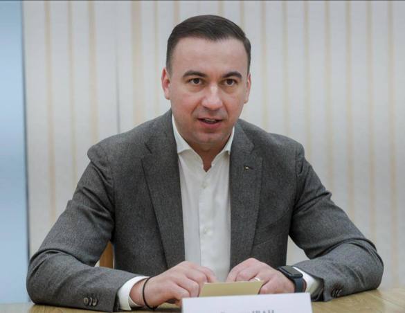 FOTO Întâlnire la graniță între șefii Energiei din România și Ucraina: Kievul are nevoie să importe mai mult, după noile distrugeri provocate de ruși în sistemul său energetic