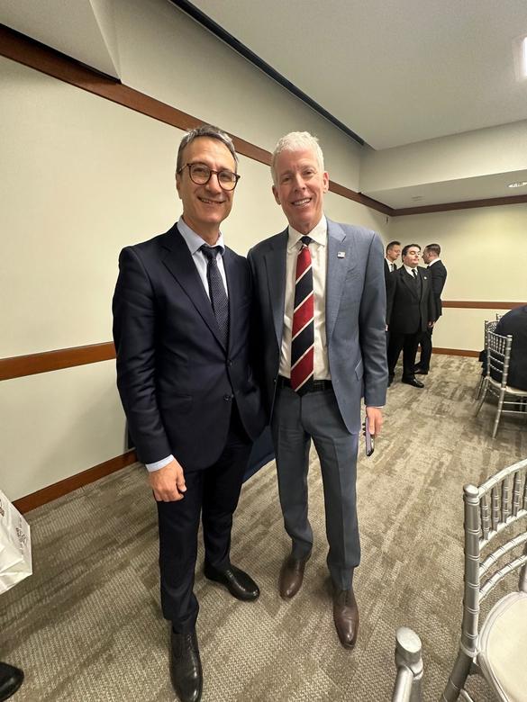 Ministrul interimar al Energiei din Bulgaria, Traycho Traykov, alături de secretarul Energiei din Cabinetul Trump, Chris Wright. Sursă foto: Ministerul Energiei de la Sofia