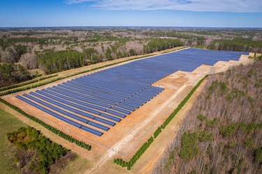 Record în România - cea mai mare producție de energie solară din istorie