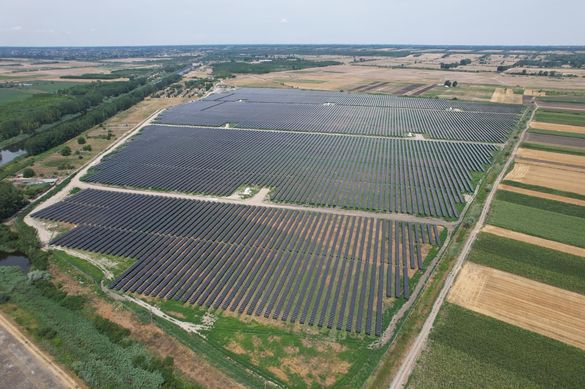 FOTO Primele parcuri solare în România lansate de grecii de la HelleniQ Energy
