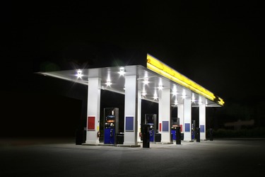 Criză de benzină și motorină - 18% dintre benzinăriile franceze au rămas fără parte din carburanți