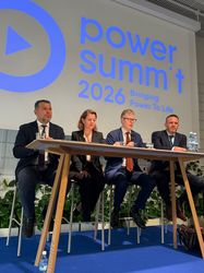 FOTO PPC avertizează: Vor fi scumpiri fără producție în plus. AI-ul va crește masiv consumul de energie în Europa - Corespondență din Helsinki