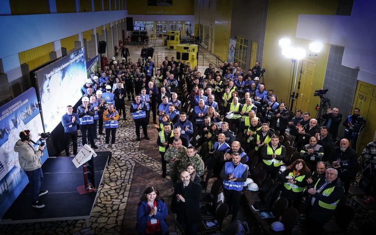 FOTO Test cu succes în caz de blackout în România. Rompetrol Energy a verificat capacitatea platformei Petromidia