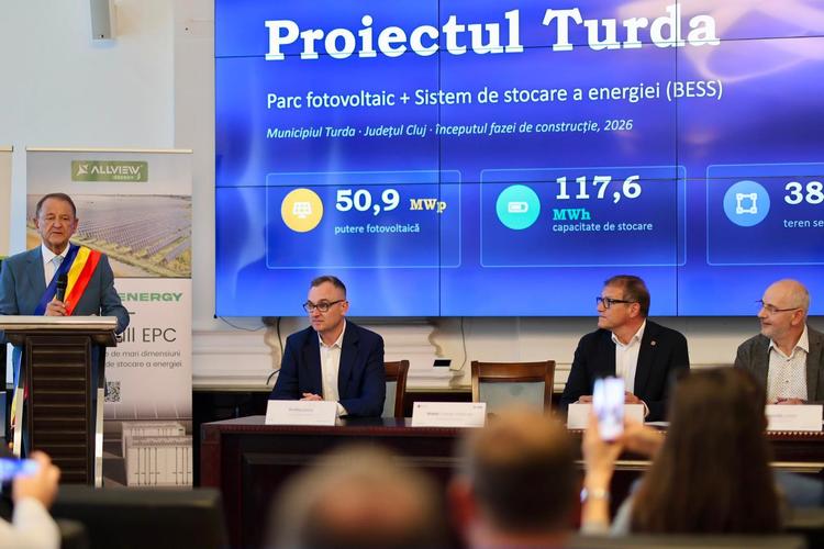 RESEE a semnat contractele EPC pentru construcția parcului fotovoltaic cu stocare de la Turda cu ALLVIEW ENERGY