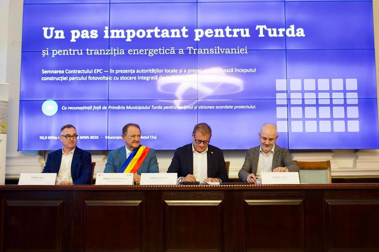 RESEE a semnat contractele EPC pentru construcția parcului fotovoltaic cu stocare de la Turda cu ALLVIEW ENERGY