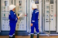 ANUNȚ Facturi mai mici la energie. Bolojan a semnat ordine pentru contoare inteligente și parcuri noi de baterii. Anterior, DEER a contractat cea mai mare achiziție de contoare inteligente din istoria companiei