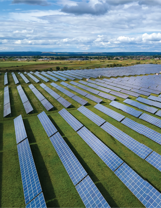 FOTO Zonă cu istoric industrial, transformată în unitate de producție de energie verde. Electro-Alfa International începe lucrările la un nou parc fotovoltaic, de peste 34 milioane lei