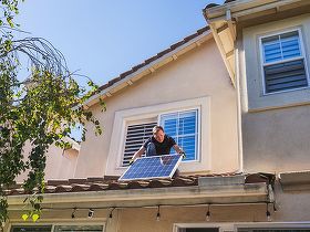 Nouă fabrică în România. Doi italieni și un român ridică în Maramureș o fabrică de reciclare a panourilor fotovoltaice