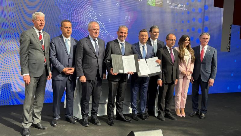 DOCUMENTE Scandalul presiunilor politice pentru LNG din SUA. Nova Power&Gas: Am semnat memorandum neangajant doar la rugămintea reprezentanților Guvernului României. Import pentru consum intern s-ar fi făcut doar începând din 2036