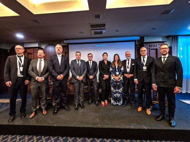 Imagine asociată subiectului: Declarație privind securitatea energetică semnată la Sofia de organizații din Europa Centrală și de Est