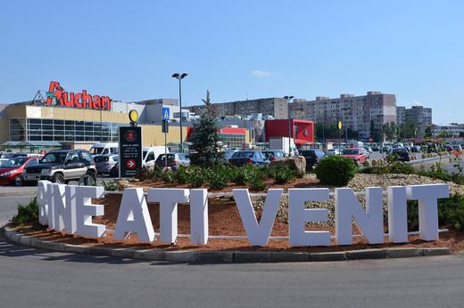NEPI ajunge la 4 centre comerciale în București, a preluat Iris Titan pentru 86 milioane de euro