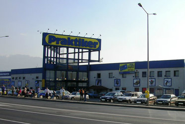 Omer Susli a redus cu 35% costul cu chiriile magazinelor Praktiker. Ținta este 50% 