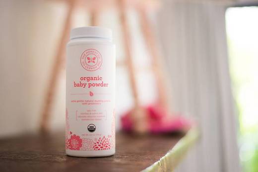 Unilever ar putea cumpăra The Honest Company, co-fondată de Jessica Alba 