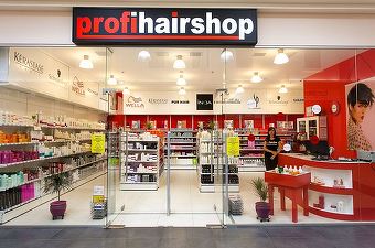 Proprietarii dezvoltatorului imobiliar Oasis din Sibiu extind rețeaua de magazine Profihairshop, cu 100.000 euro