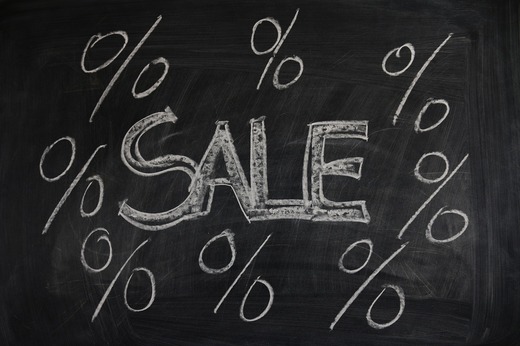 Aproape 102 milioane de americani vor face cumpărături de Black Friday