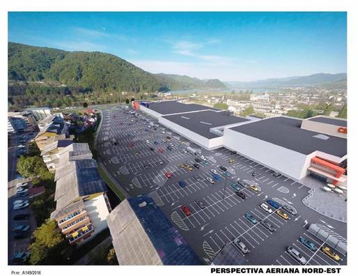 FOTO NEPI a deschis mall-ul din Piatra-Neamț, investiție de 25 milioane euro