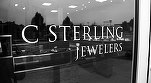 Grupul de magazine de bijuterii Sterling Jewelers este acuzat de sute de foste angajate de hărțuire sexuală