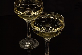 Producătorii de șampanie dau vina pe Brexit pentru a explica scăderea vânzărilor în 2016
