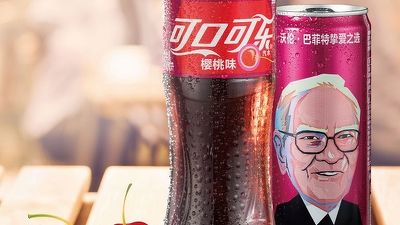Warren Buffett apare pe cutiile de Cherry Coke din China