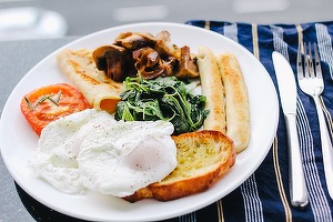 Brexitul poate scumpi breakfast-ul tradițional britanic cu 13%