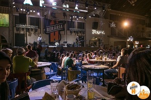 Berăria H, afaceri de peste 25 milioane lei, cele mai multe de la lansare. "Dacă punem tot mobilierul cap la cap, ajungem la Piața Victoriei". 200 de mirese - "furate" și aduse la Berărie