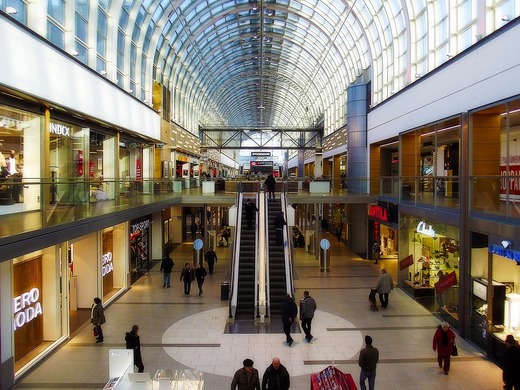 Bucureștiul, peste Berlin și Madrid în topul orașelor care atrag retaileri. 22 de noi branduri au deschis spații comerciale în Capitală