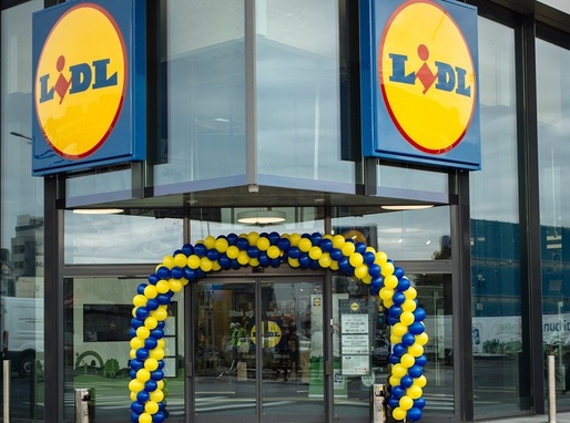 Lidl deschide un nou magazin în Timișoara, echipat cu o stație de încărcare pentru mașini electrice