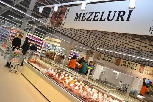 FOTO Retailerul român Zanfir a deschis cel mai mare magazin al rețelei, pentru a concura cu hypermarketurile multinaționale