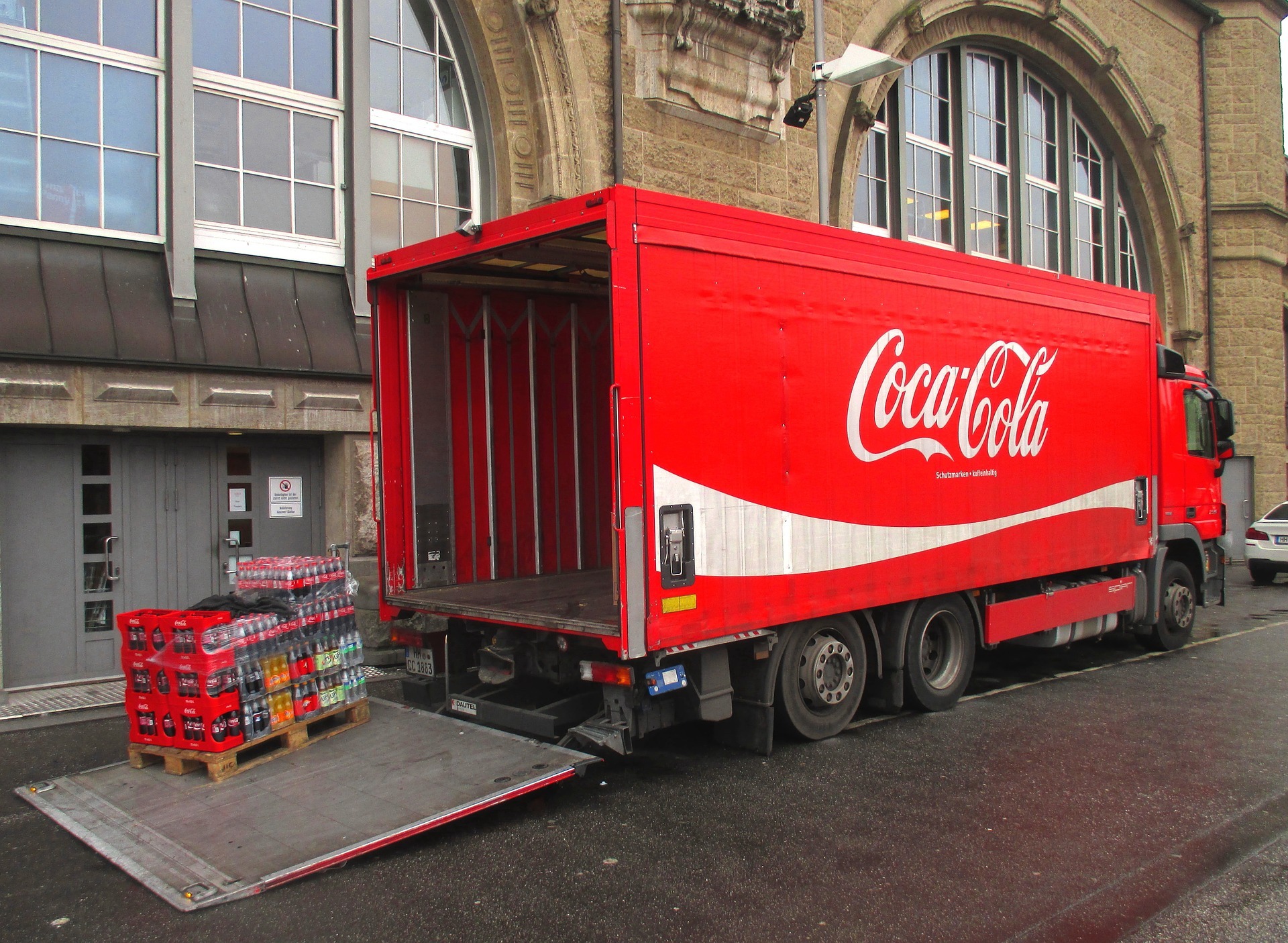 Coca Cola deschide un centru pentru tehnologii