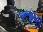 Fabrică de haine contrafăcute, găsită în orașul Pantelimon, județul Ilfov; articolele erau vândute în mai multe centre comerciale din țară, iar prejudiciul este de aproximativ 500.000 de euro