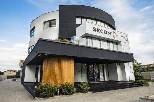 Importatorul de suplimente alimentare Secom raportează o creștere a businessului. Compania a deschis primul magazin într-un mall