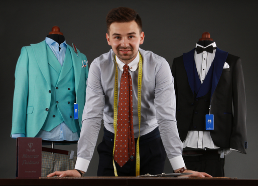 Un magazin online din Huși care vinde haine pentru bărbați are afaceri de 1 milion de euro și va deschide un showroom în București