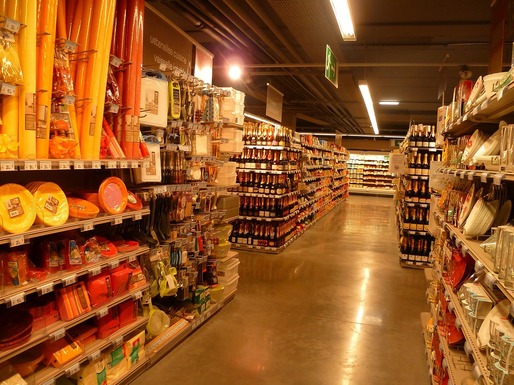 Mai multe produse comercializate de Carrefour au fost retrase de pe piață, fiind infestate cu bacteria Listeria