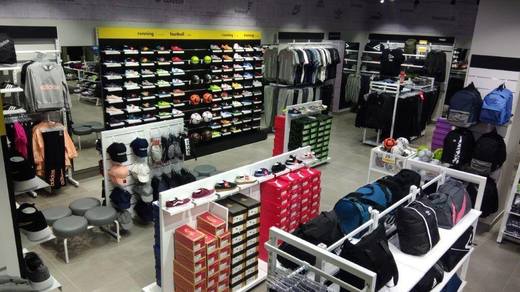 Un nou brand polonez intră pe piața de retail din România