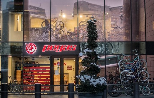 Pegas a deschis la Cluj-Napoca cel mai mare magazin din țară
