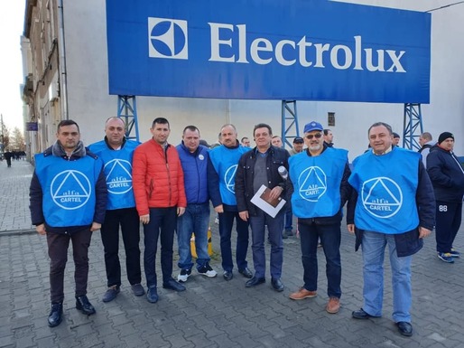 Sindicaliștii de la Electrolux au început a zecea săptămână de grevă