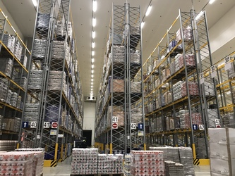 Lidl a inaugurat primul centru logistic din zona de est a țării și pregătește alte magazine 