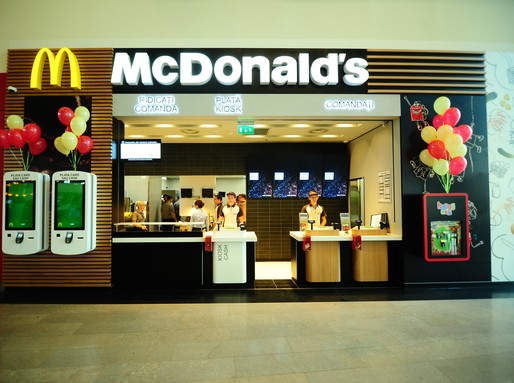 După 20 de ani, McDonald’s a închis restaurantul din pasajul de la Unirii