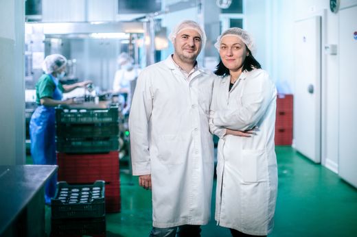 Proprietarii producătorului de lactate Artesana vor să iasă pe bursă pentru a ridica o nouă fabrică