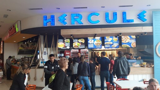 Lanțul de restaurante grecești de tip fast-food Hercule se extinde