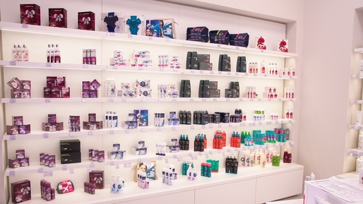 Producătorul de cosmetice Farmec extinde rețeaua națională de magazine 