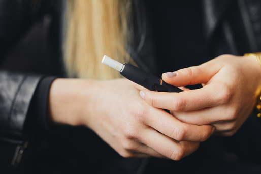 Directivă UE - Cum le afectează pe fumătoare interzicerea țigărilor mentolate 