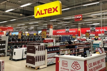 Altex împrumută 12 milioane euro de la BERD pentru extinderea centrului logistic Dragomirești Vale