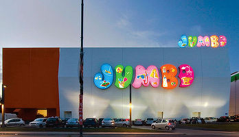 “Harababura”din Educație și al doilea val al pandemiei au afectat vânzările Jumbo în septembrie