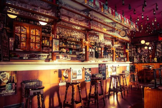 Pub-urile și restaurantele din nordul Angliei vor fi închise