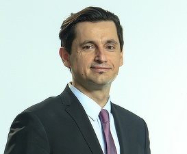Conducerea celor două divizii locale ale Danone din România, reunită sub un management comun