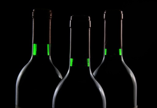 Într-un an marcat de pandemie și de restricții în industria HoReCa, producția de etichete pentru sticlele de vin a crescut cu 12%
