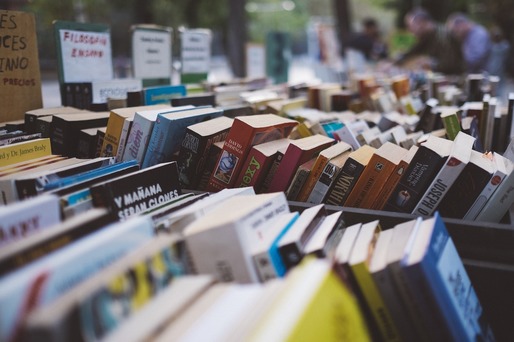 Franța ia măsuri pentru a-și proteja librăriile