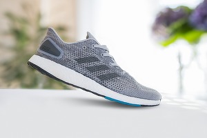 Adidas a anunțat suspendarea activităților sale din Rusia
